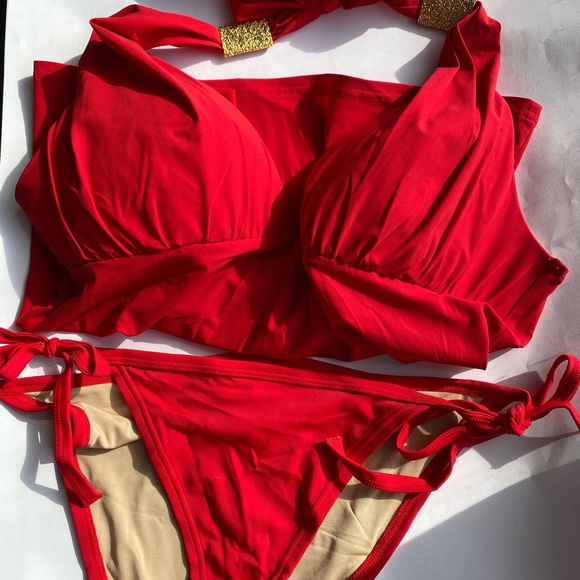 Bathing Suit - Picture 4 of 4